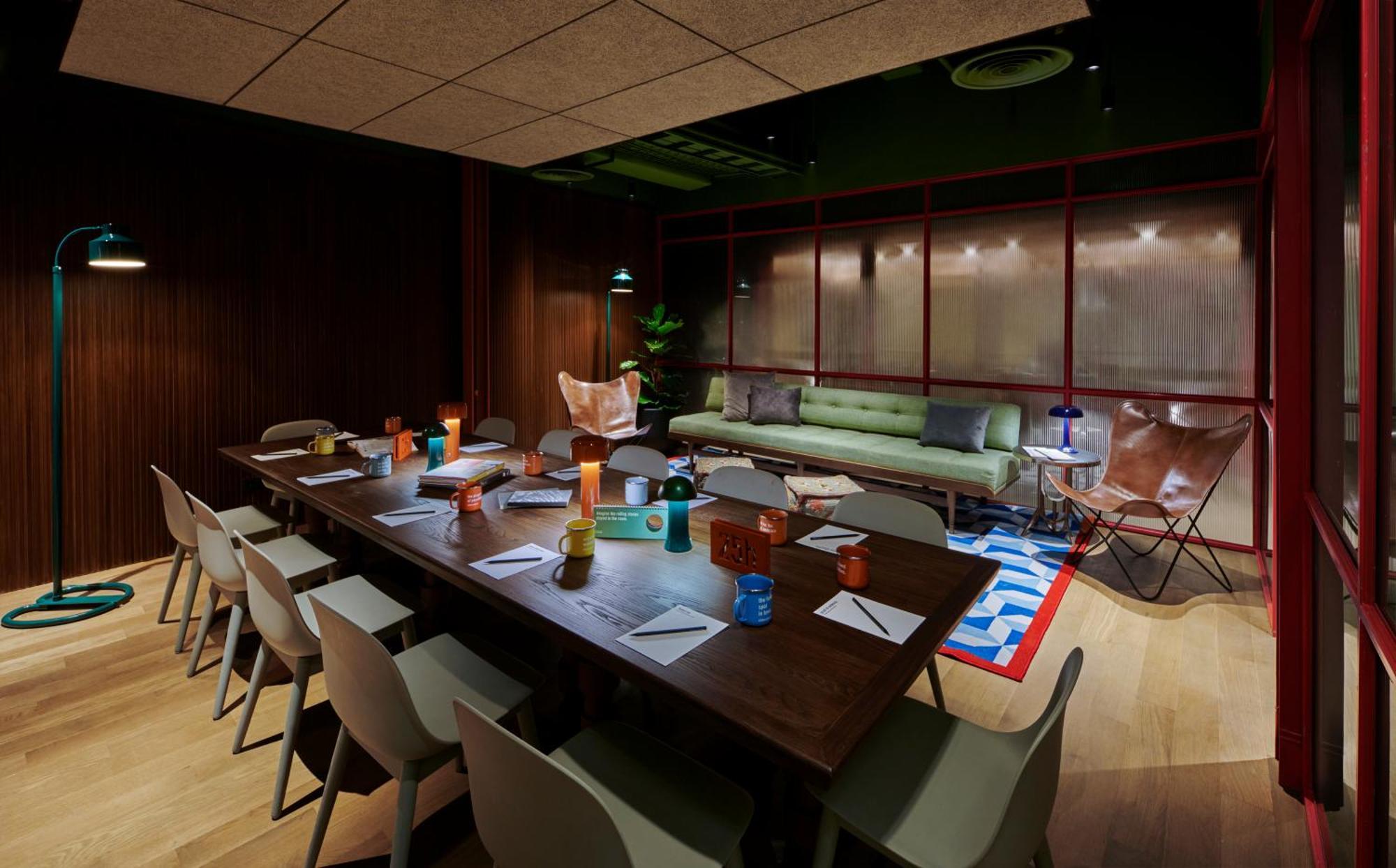 25Hours Hotel Jakarta The Oddbird Luaran gambar